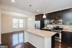 323 Paladium Ct, Owings Mills, MD 21117 - Photo 16
