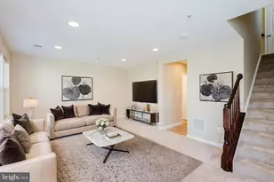 323 Paladium Ct, Owings Mills, MD 21117 - Photo 4