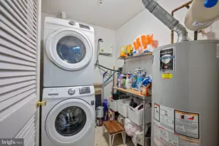 2322 Falls Gable Ln, Baltimore, MD 21209 - Photo 30