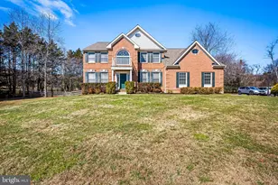 7 Stanson Ct, Owings Mills, MD 21117 - Photo 1