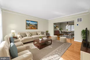 7 Stanson Ct, Owings Mills, MD 21117 - Photo 14