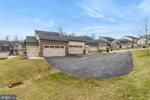 6926 Summit Cir, Baltimore, MD 21239 - Photo 42