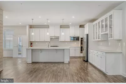 6425 Greenleigh Avenue, Middle River, MD 21220 - Photo 12