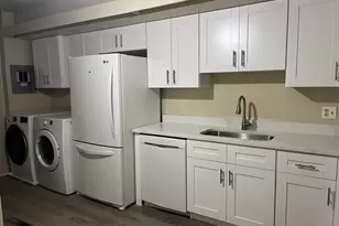 31 Stonehenge Cir, Pikesville, MD 21208 - Photo 2