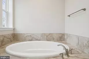 9028 Old Harford Rd, Parkville, MD 21234 - Photo 42