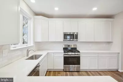 9028 Old Harford Road, Parkville, MD 21234 - Photo 8