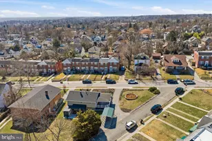 723 Braeside Rd, Baltimore, MD 21229 - Photo 12