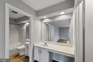 20 Rhodes Pl, Lutherville Timonium, MD 21093 - Photo 8