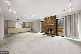 23 Saddle Ct, Pikesville, MD 21208 - Photo 16