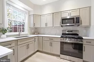15 Hewetson Ct, Lutherville Timonium, MD 21093 - Photo 12