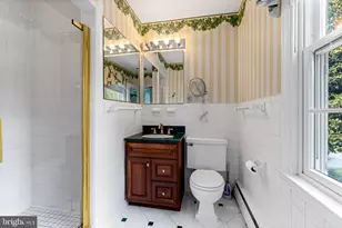 1607 Ruxton Rd, Towson, MD 21204 - Photo 32