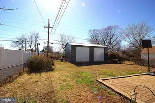 2517 McComas Ave, Dundalk, MD 21222 - Photo 4