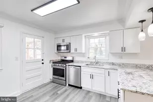 2001 Tree Ln, Lutherville Timonium, MD 21093 - Photo 12