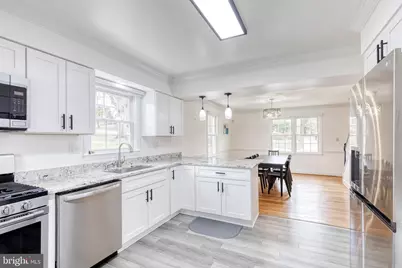 2001 Tree Lane, Lutherville Timonium, MD 21093 - Photo 14