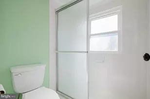 3021 California Ave, Parkville, MD 21234 - Photo 32