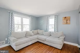 3021 California Ave, Parkville, MD 21234 - Photo 6