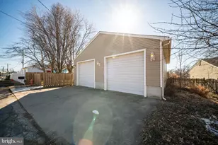 8101 Shore Rd, Baltimore, MD 21222 - Photo 32