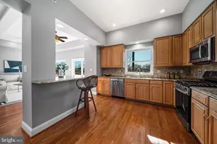 8101 Shore Rd, Baltimore, MD 21222 - Photo 12
