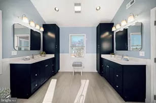 8101 Shore Rd, Baltimore, MD 21222 - Photo 16