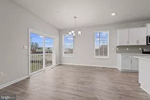 8103 Cyress Point Ct, Rosedale, MD 21237 - Photo 10