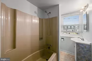 1610 Wentworth Ave, Baltimore, MD 21234 - Photo 24