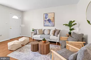 54 Wagners Ln, Essex, MD 21221 - Photo 4