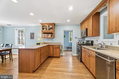 318 Alabama Road, Towson, MD 21204 - Photo 22