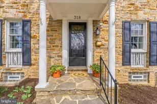 318 Alabama Rd, Towson, MD 21204 - Photo 4