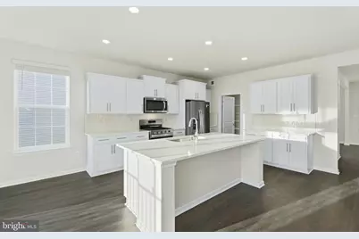 8101 Cypress Point Drive, Baltimore, MD 21237 - Photo 6