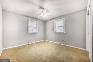 5911 Carroll St, Gwynn Oak, MD 21207 - Photo 14