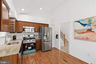 9015 Tarpleys Cir, Baltimore, MD 21237 - Photo 12