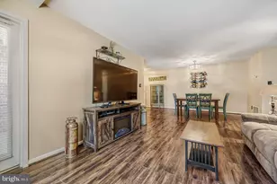 6 Juliet Ln, Baltimore, MD 21236 - Photo 2