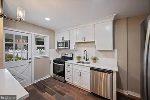 1727 Redwood Ave, Baltimore, MD 21234 - Photo 8