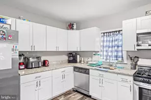 2905 Page Dr, Baltimore, MD 21222 - Photo 4