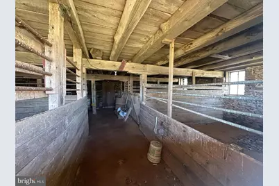 18723 Upper Beckleysville Road, Hampstead, MD 21074 - Photo 8