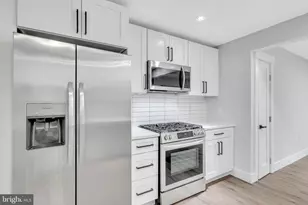 6903 Dunmanway, Dundalk, MD 21222 - Photo 2