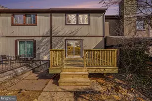 32 Romanoff Ct, Baltimore, MD 21234 - Photo 2