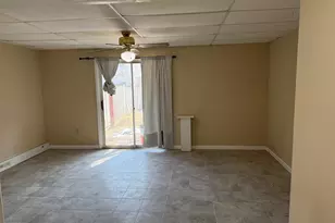 71 Chelmsford Ct, Baltimore, MD 21220 - Photo 2