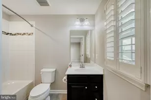 8201 Seaworthy Wy, Dundalk, MD 21222 - Photo 24