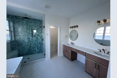 8823 Chesapeake Avenue, Sparrows Point, MD 21219 - Photo 16