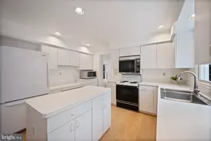 3 Cotswold Ct, Owings Mills, MD 21117 - Photo 8