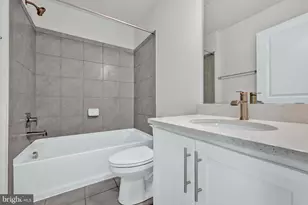 32 Merion Ave, Baltimore, MD 21237 - Photo 14