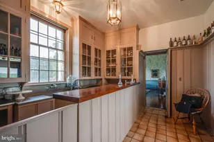 2207 Eastlake Rd, Lutherville Timonium, MD 21093 - Photo 30