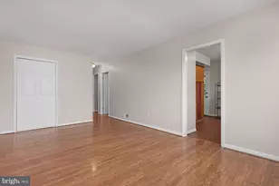 6 Bright Cir, Gwynn Oak, MD 21207 - Photo 8