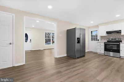 12129 Buttonwood Lane, Baltimore, MD 21220 - Photo 8