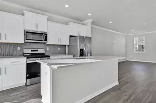 5044 Silver Oak Dr, Baltimore, MD 21237 - Photo 2