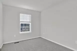 5044 Silver Oak Dr, Baltimore, MD 21237 - Photo 8