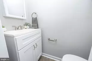 8615 Midi Ave, Parkville, MD 21234 - Photo 20