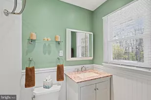 945 Homberg Ave, Baltimore, MD 21221 - Photo 8