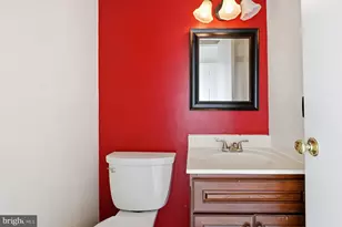 19 Perryfalls Pl, Baltimore, MD 21236 - Photo 10